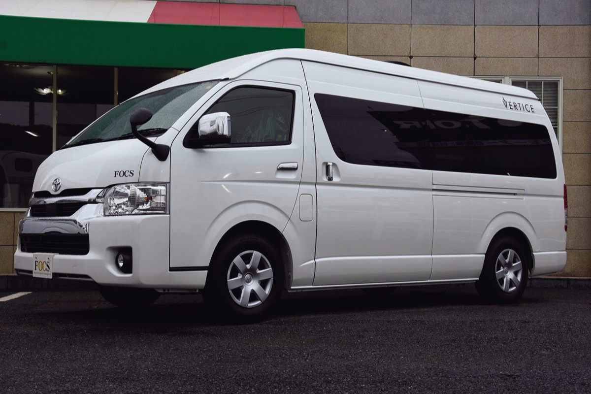 25-27 Seater Mini Bus for Rent